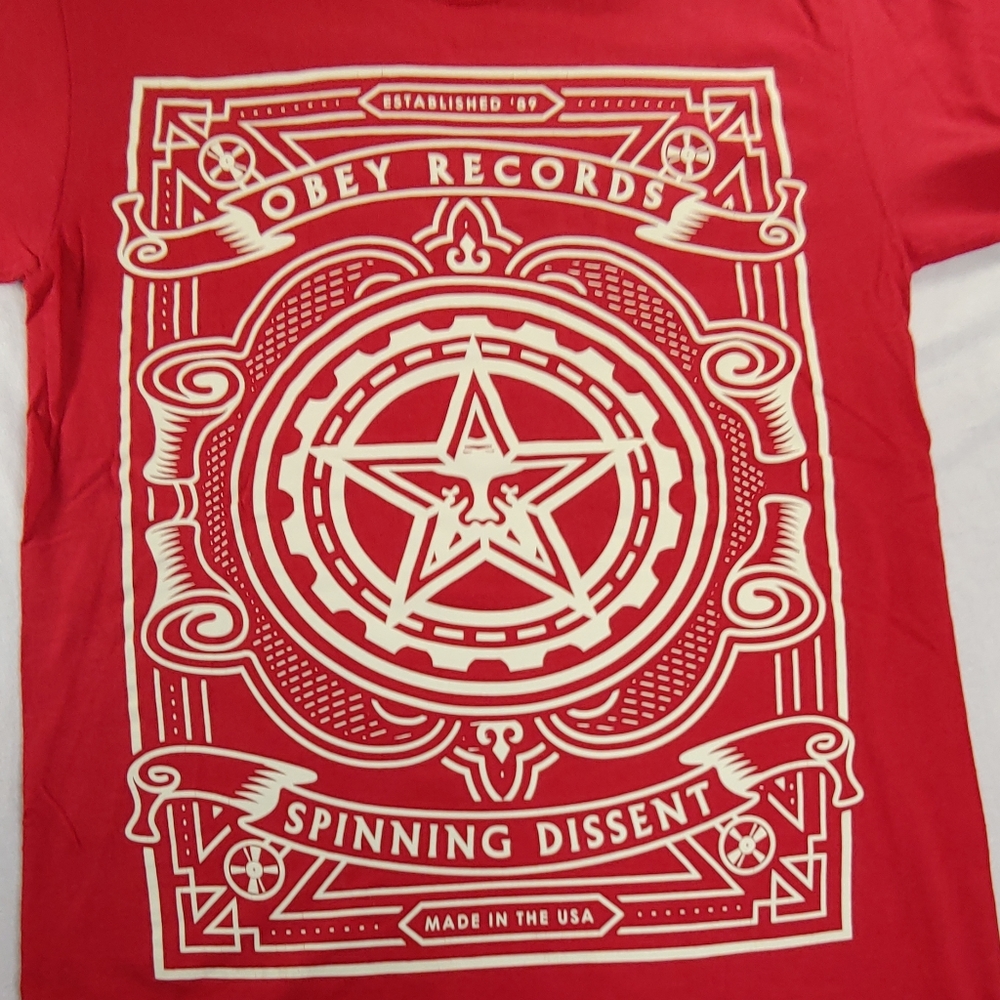 Obey Records Spinning Dissent Red T-shirt Size Small